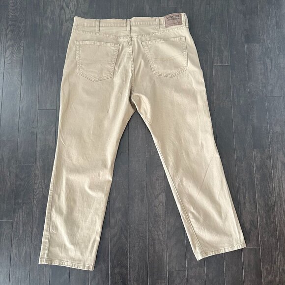 Levis Signature Men's Beige 40W x 30L Athletic Fit Chino Pants - Picture 13 of 16